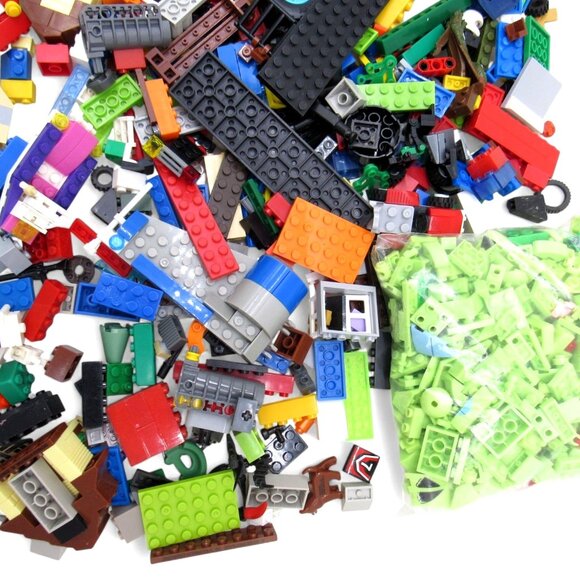 Lego-like Compatible Assorted Random Brics and Pieces Bulk Lot 8.8 lb - Picture 4 of 12